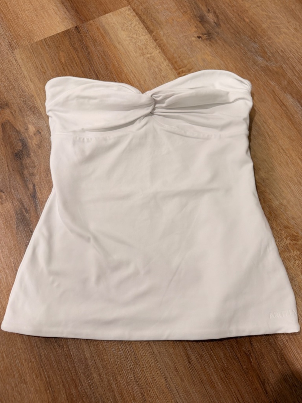 Aritzia Babaton Gilda Twist Front Tube Top White Size XS